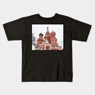 St. Basil's Cathedral in Moscow, Russia Kids T-Shirt